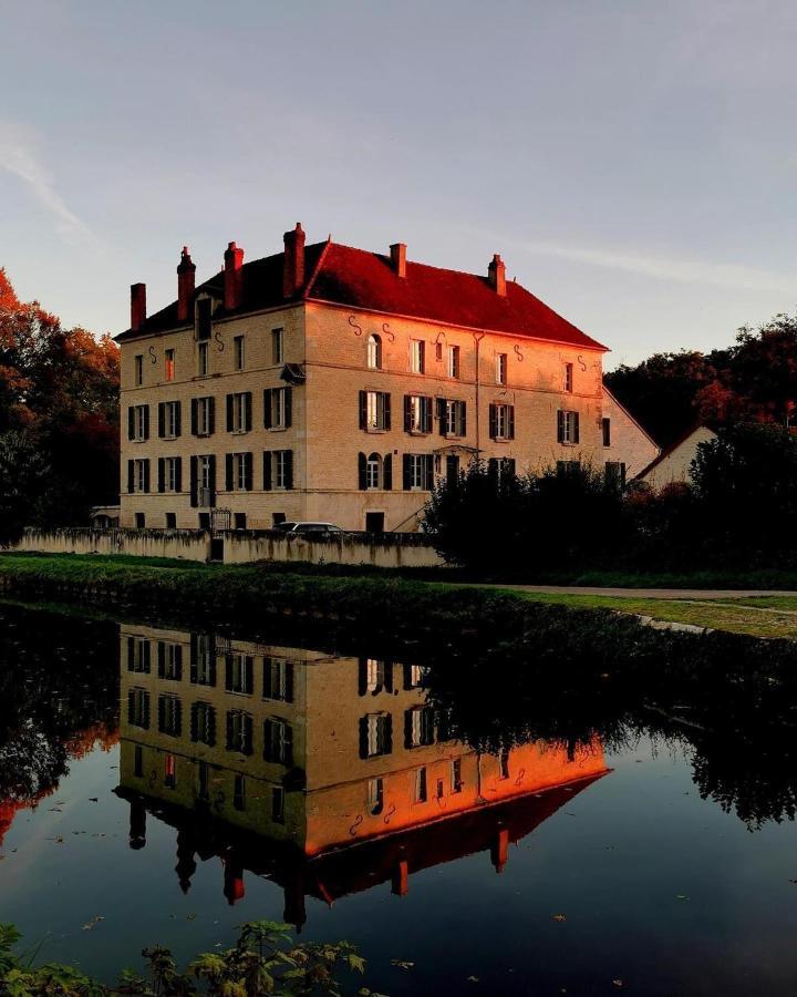 Le Moulin Neuf Bed & Breakfast Ancy-le-Franc Exterior photo